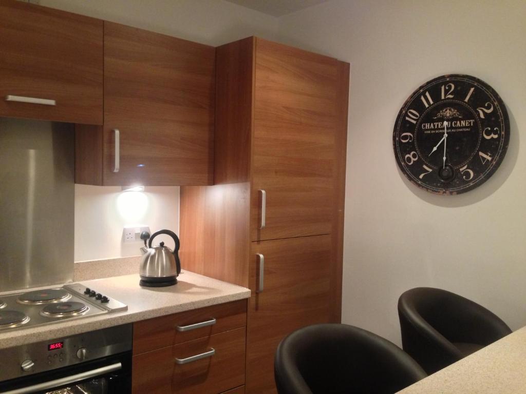 Suite 16 Glasgow Room photo